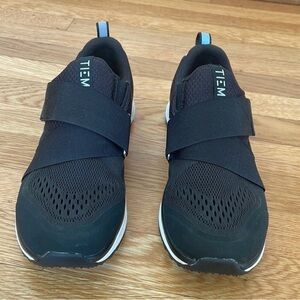 TIEM Women’s Slipstream Cycling Spinning Shoe (Black/Black) Size 6.5